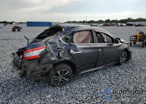 2015 Nissan Sentra S z USA, uszkodzony, nr VIN 3N1AB7AP5FY237717